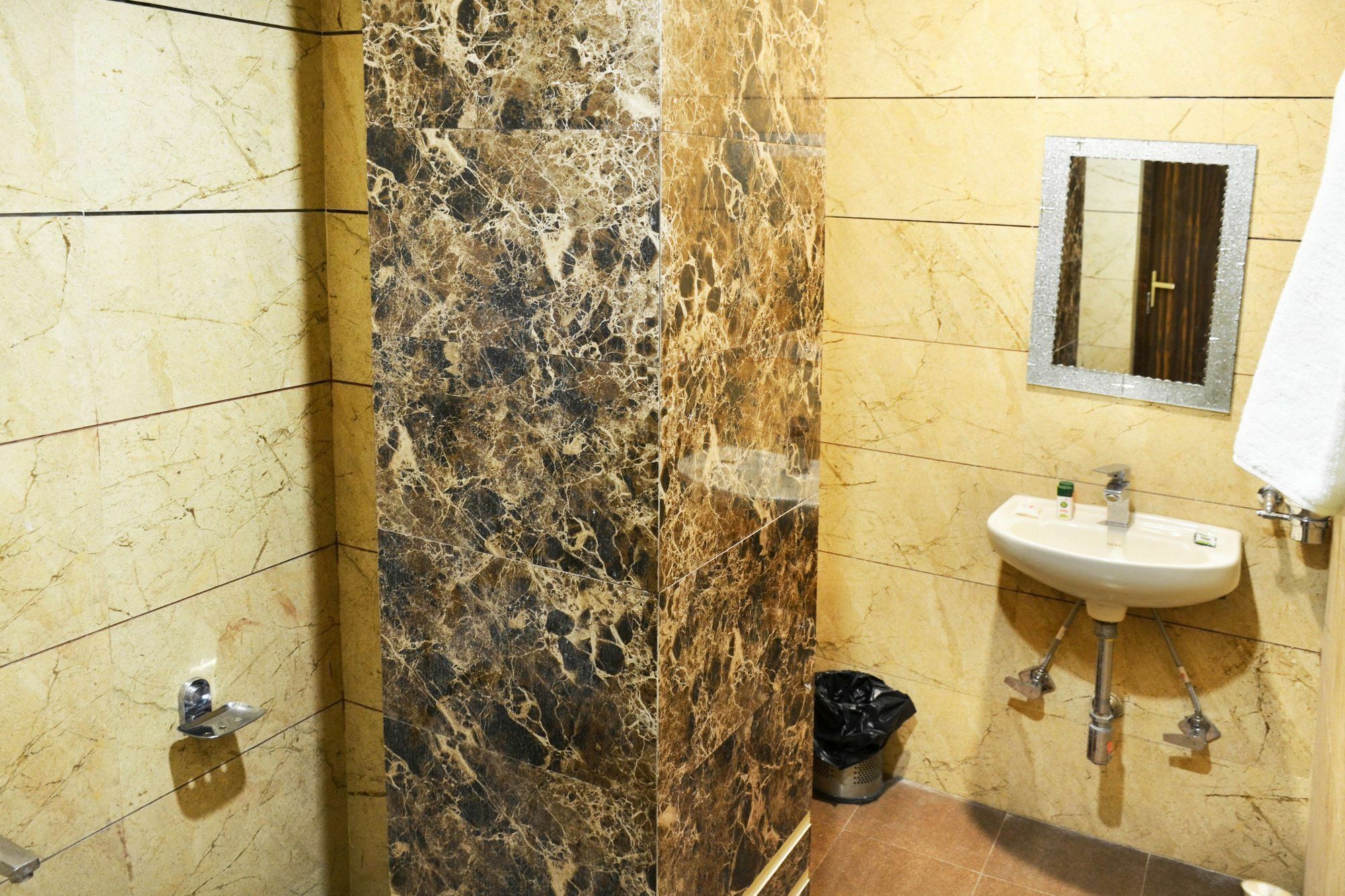 Oyo 7447 Grand Park Hotel Amritsar Luaran gambar